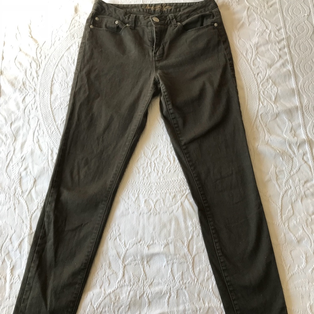 American Rag olive green skinny jeans
